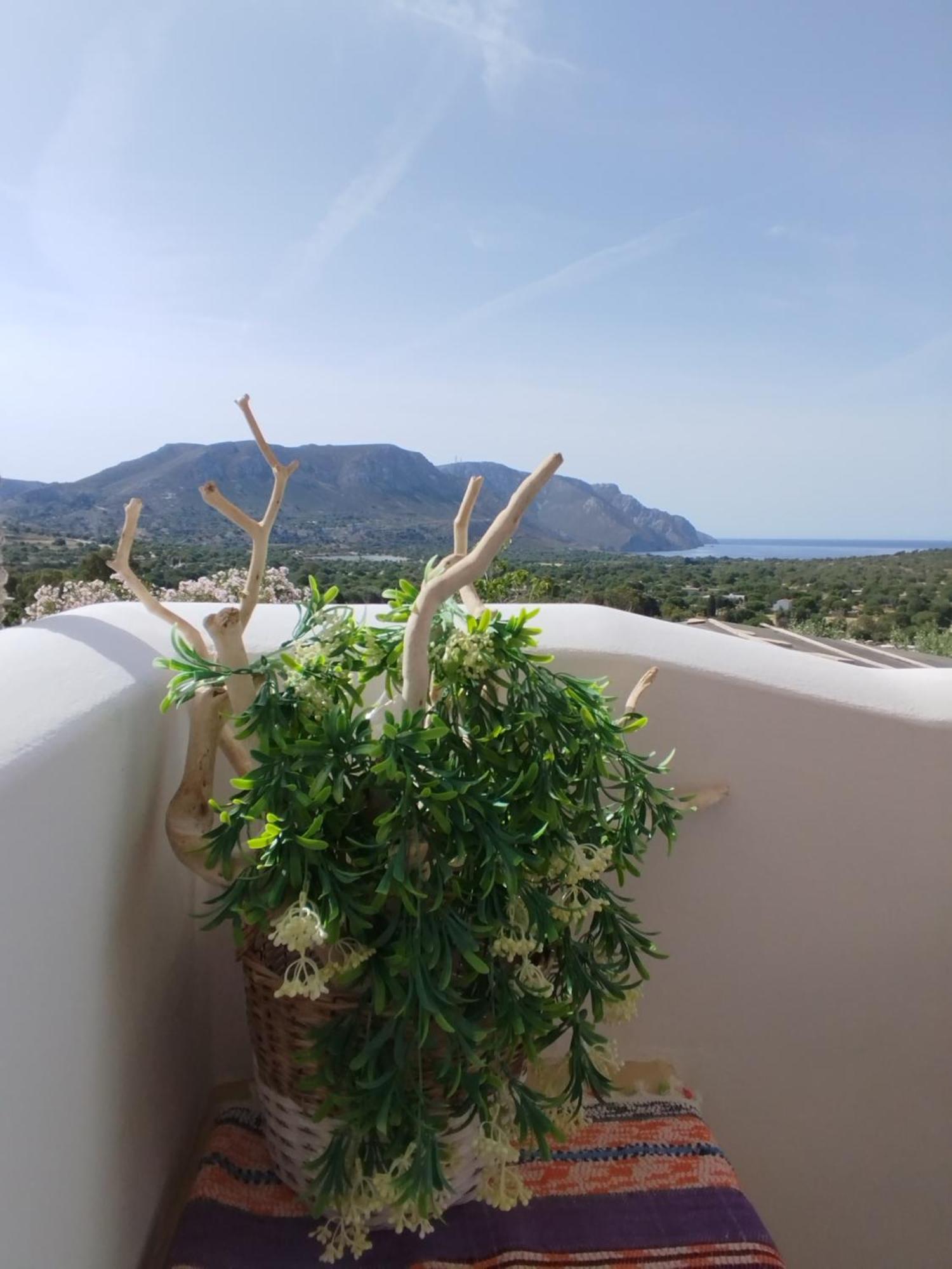 Tilos Island House Megalon Chorion  ภายนอก รูปภาพ
