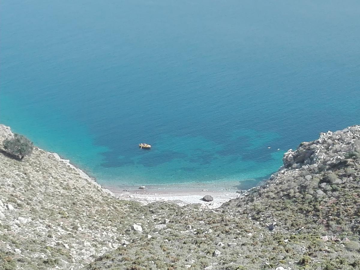 Tilos Island House Megalon Chorion  ภายนอก รูปภาพ