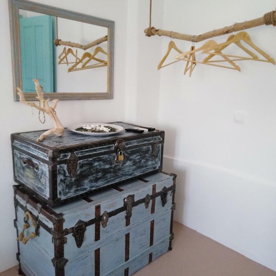 Tilos Island House Megalon Chorion  ภายนอก รูปภาพ